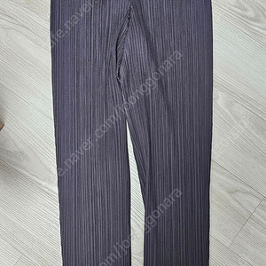 플리츠플리즈 먼슬리팬츠