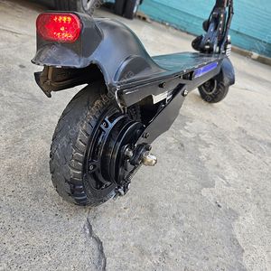 수원 40만)ts600 22년식 700km