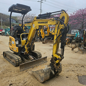 중고미니굴삭기 2018년식 얀마 1.7톤 버켓3종 농장용 판매