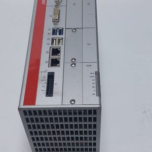 BECKHOFF C6930-0050 백호프 산업용컴퓨터 중고