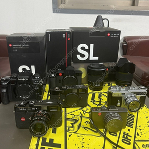 라이카 m2,m4-p,sl2-s,50크론sl,디룩스5티탄,니콘sp,미놀타 a9 ssm팝니다