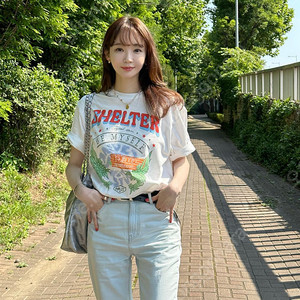 아비에무아 워시드 라이트 블루진 1/일반기장 팔아요