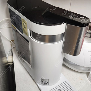 LG 퓨리케어 WD303AW 정수기를 판매합니다.