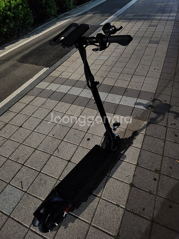 나노휠 전동 킥보드 판매합니다--2