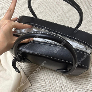 급처) 폴뉴아 파운드백 가방 백 파운드백 pound bag 블랙스티치