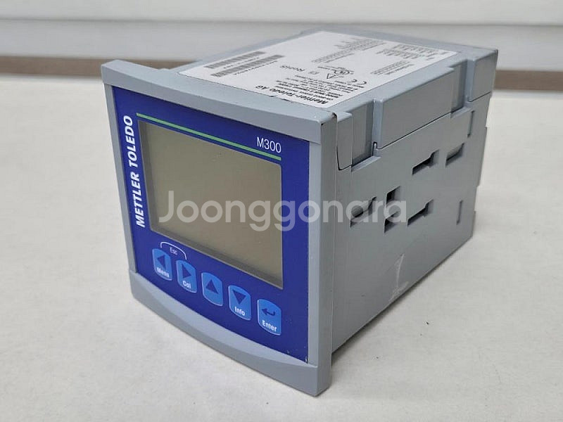 Mettler Toledo M300--0