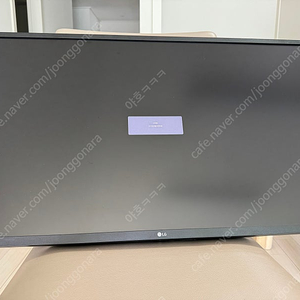 LG 32uk550 엘지 4k모니터 판매 합니다.