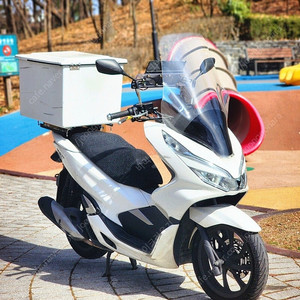 서울 19년형 더뉴 PCX125 배달세팅 팝니다