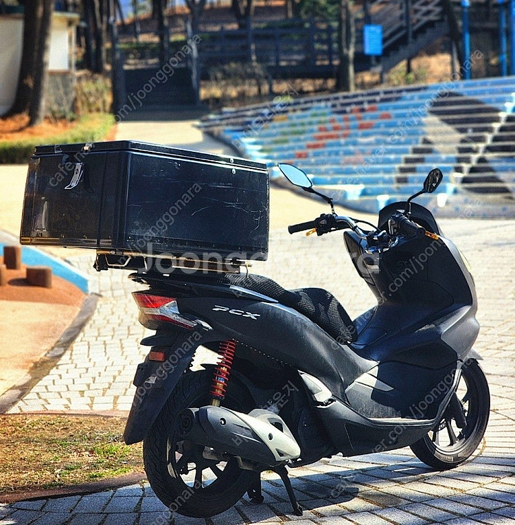 서울 20년식 더뉴 PCX125 배달세팅 팝니다--2