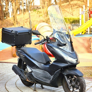 서울 21년식 PCX125 ABS 배달세팅 1만4천 팝니다