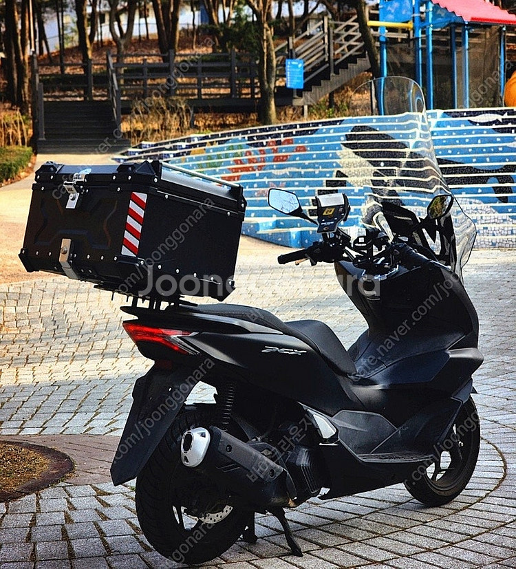 서울 21년식 PCX125 ABS 배달세팅 1만4천 팝니다--2