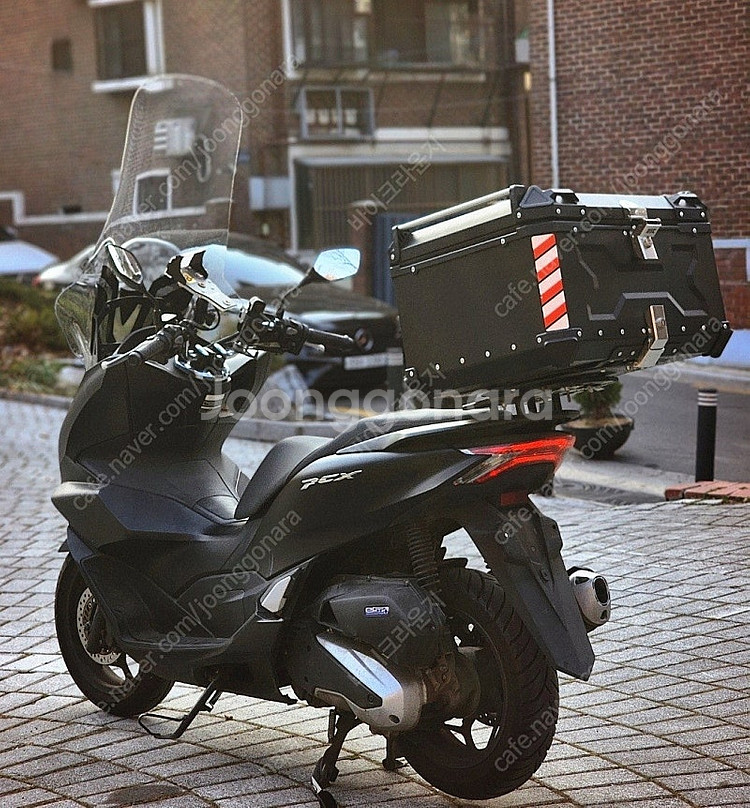 서울 21년식 PCX125 ABS 배달세팅 1만4천 팝니다--5