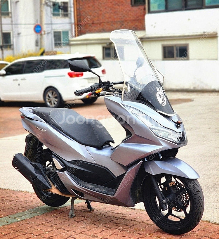 서울 21년식 PCX125 ABS 블박튜닝 팝니다--0