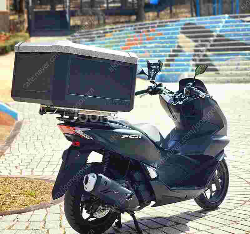 서울 22년식 PCX125 ABS 배달세팅 블랙 팝니다--2