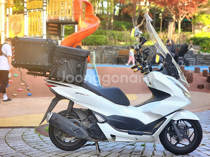 서울 21년식 PCX125 ABS 풀튜닝 배달세팅 3만키로 팝니다--1