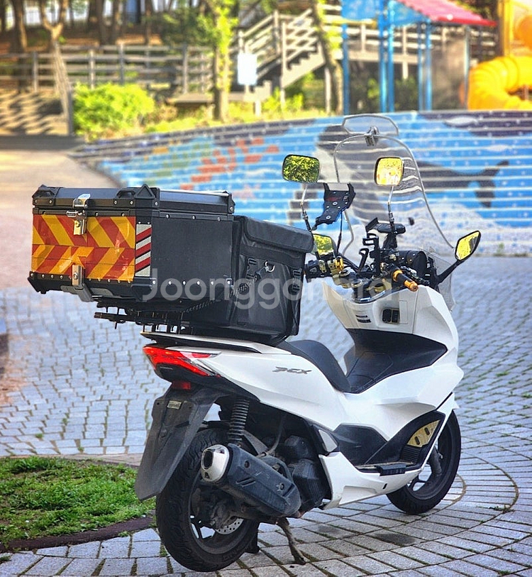 서울 21년식 PCX125 ABS 풀튜닝 배달세팅 3만키로 팝니다--2