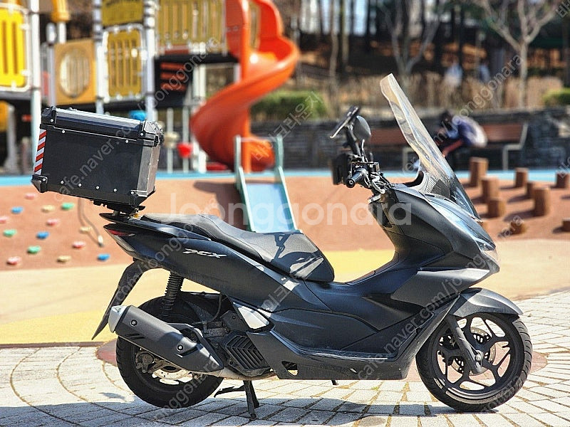 서울 23년식 PCX125 ABS 배달세팅 블랙 팝니다--4