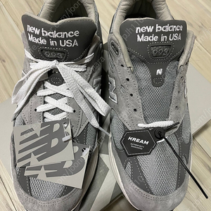 [270] 뉴발란스 993 그레이 2E Wide
