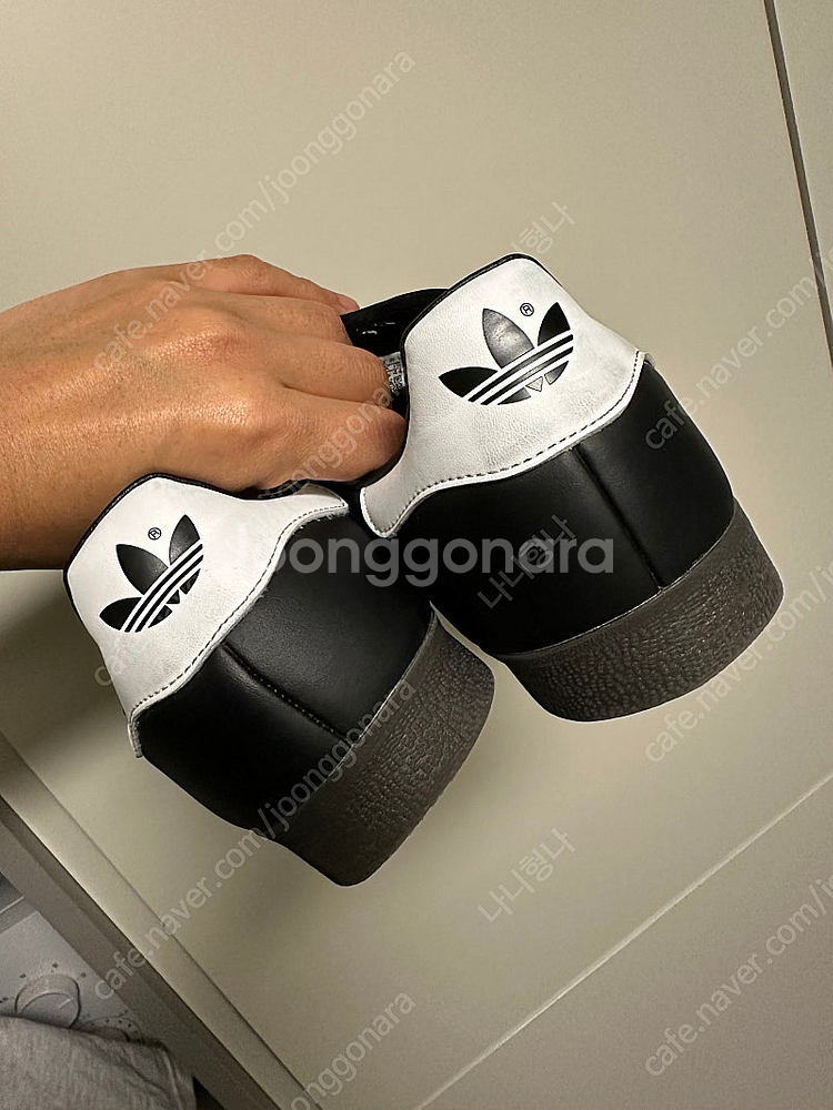 아이다스 가젤 흰검 280 팝니다--2