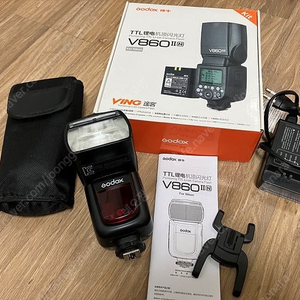 고독스 Godox 스트로보 V860ii(니콘) 판매합니다.