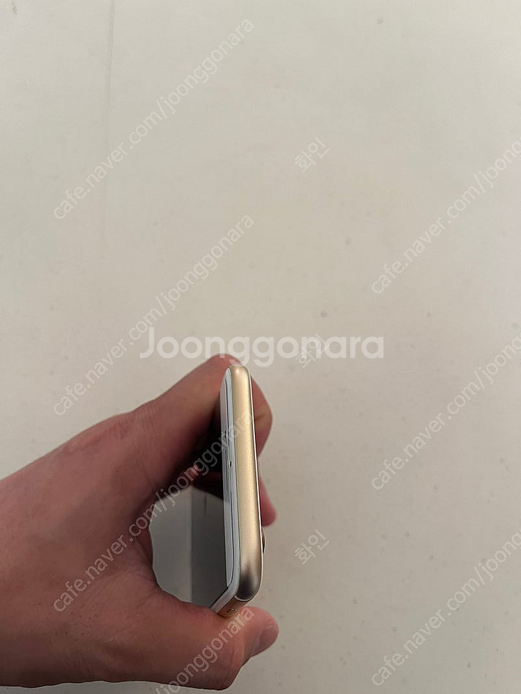 아이폰 6s 128기가 골드 팝니다--4