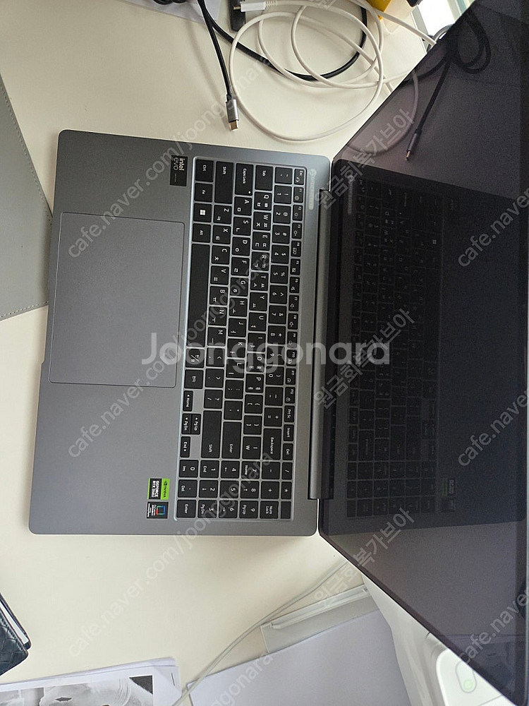 갤럭시북4 울트라 노트북 NT960XGL-X72AG 3...--2