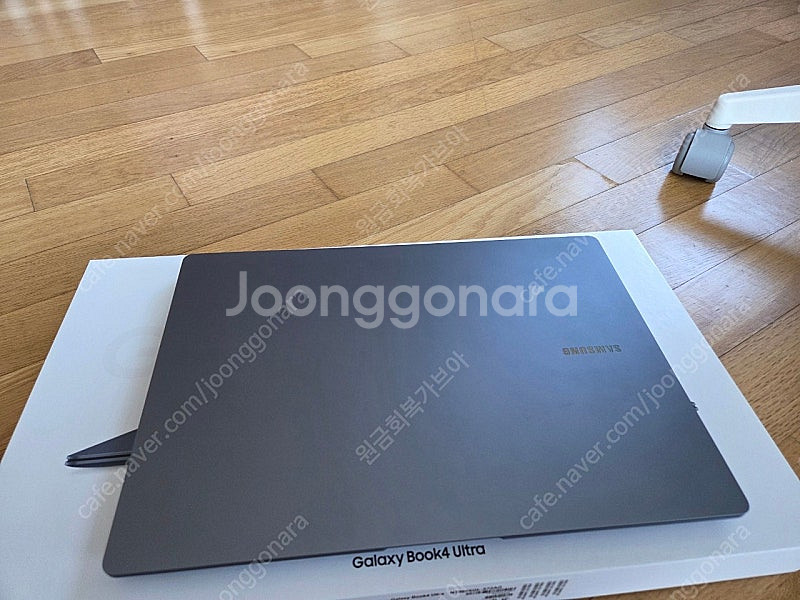 갤럭시북4 울트라 노트북 NT960XGL-X72AG 3...--8