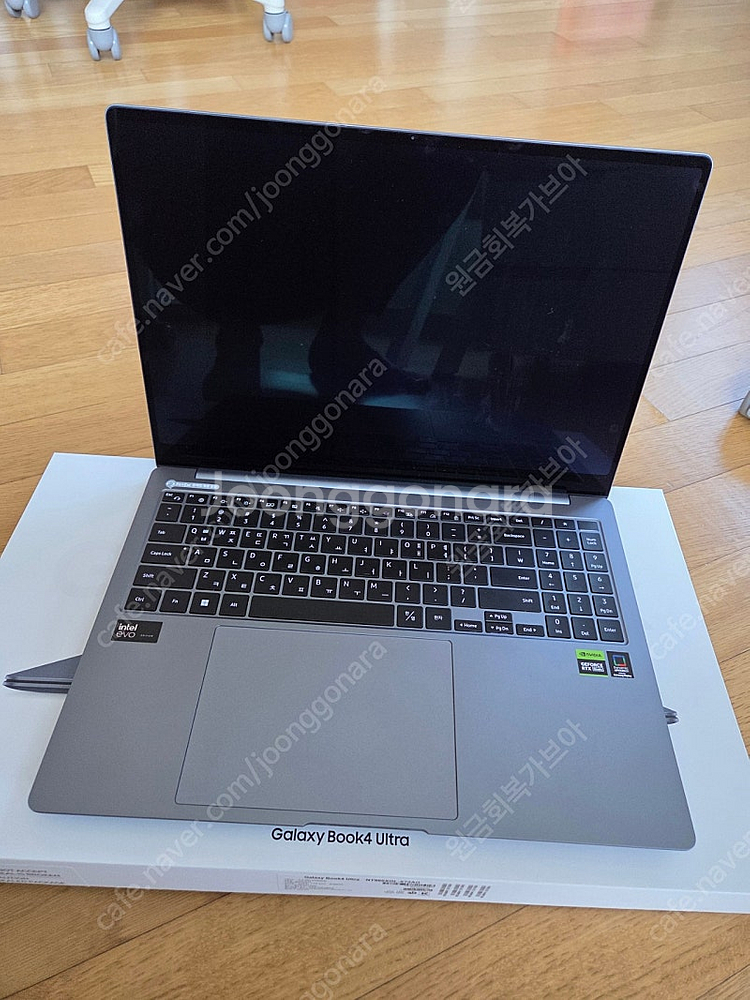 갤럭시북4 울트라 노트북 NT960XGL-X72AG 3...--9