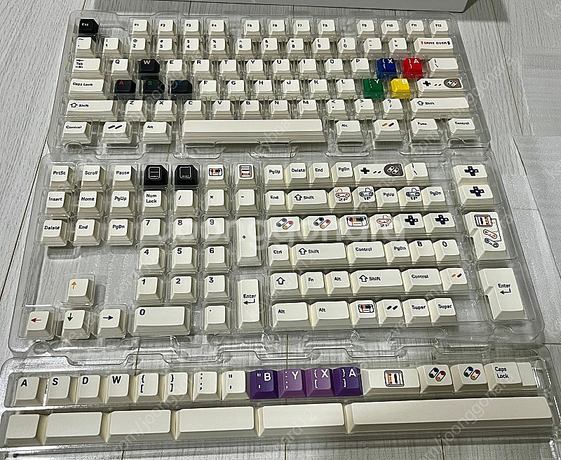 FBB sfc 1990 영각 키캡 + 포인트 키캡--0