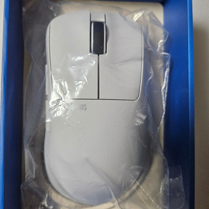 한달된 펄사 xlite v4 미디움 팝니다 풀박스