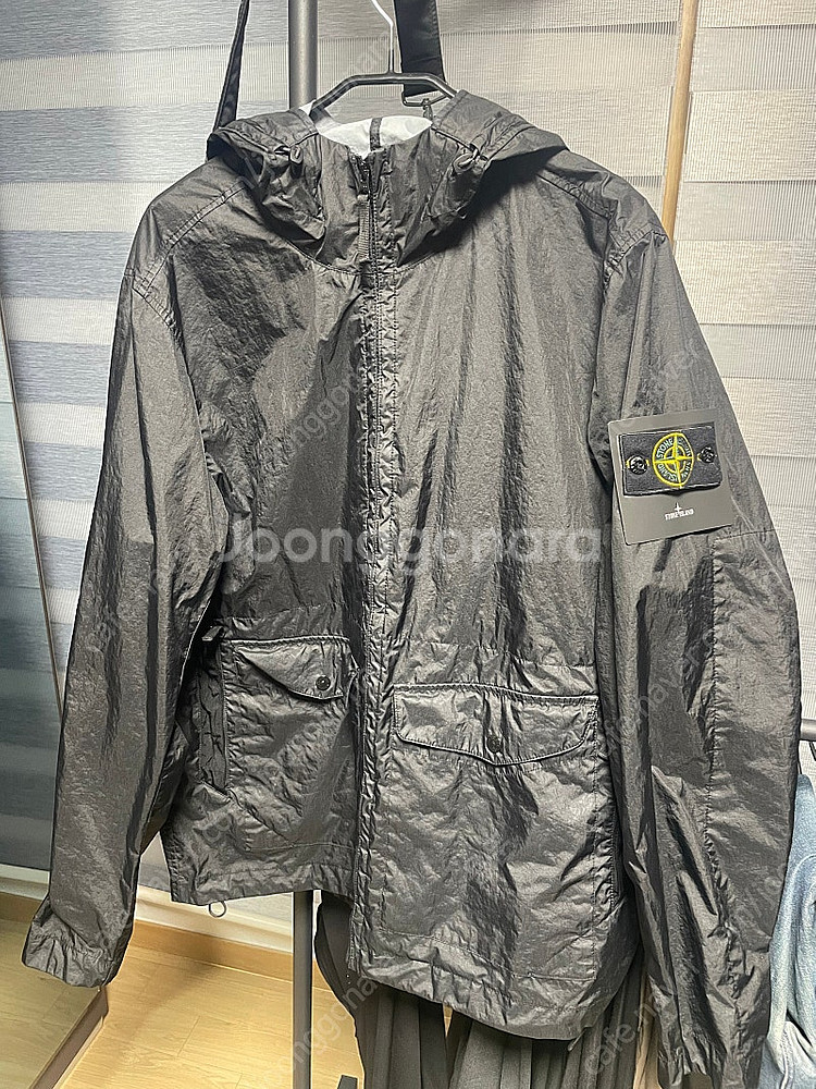 스톤아일랜드 멤브라나 블랙 XL 새상품(바람막이)--1