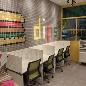 ((5월예약가능)) 잘나가는 인기 하이그로시 학원책상 W700xD500 (독서실용파티션 구매가능)