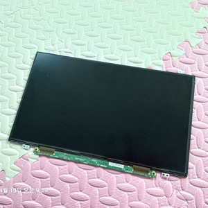 14인치 IPS액정 패널 N140HCA-EAB