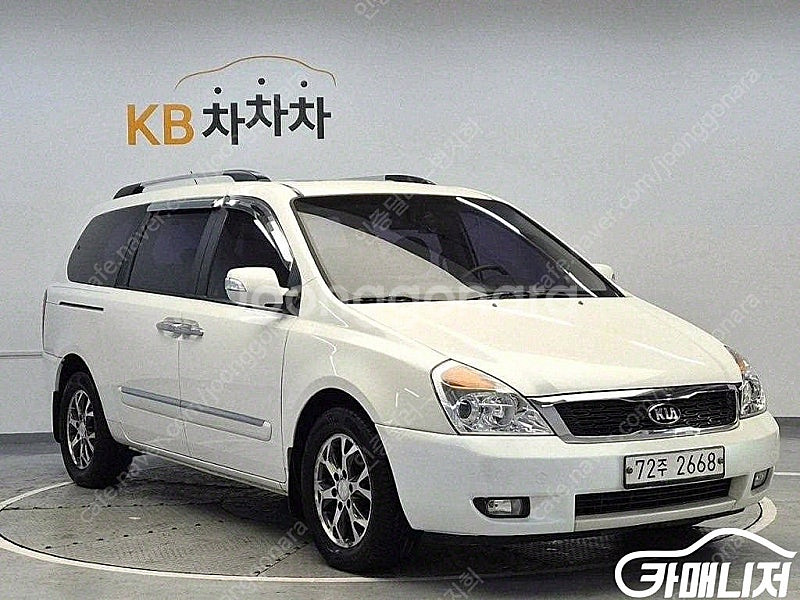 [기아]카니발R 그랜드 GLX 프리미엄 (11인승) 중...--4