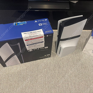 플스5 프로 (+ 디스크드라이브, 플스 포탈 등)판매합니다.
