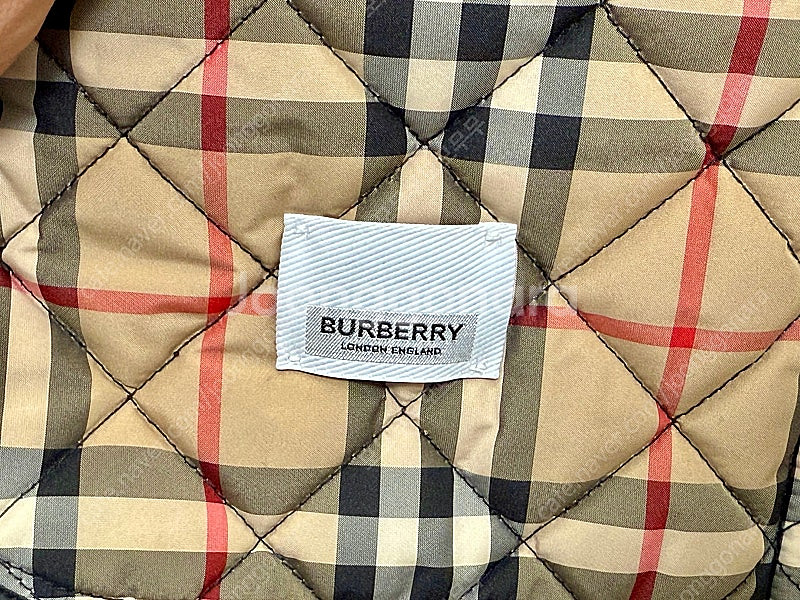 (상태좋음) 버버리 12y사이즈 정품 성인 가능--4