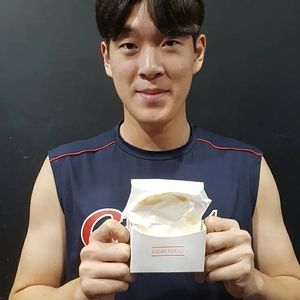 4월 25일 (금) 잠실야구장 3루 3연석 구해요