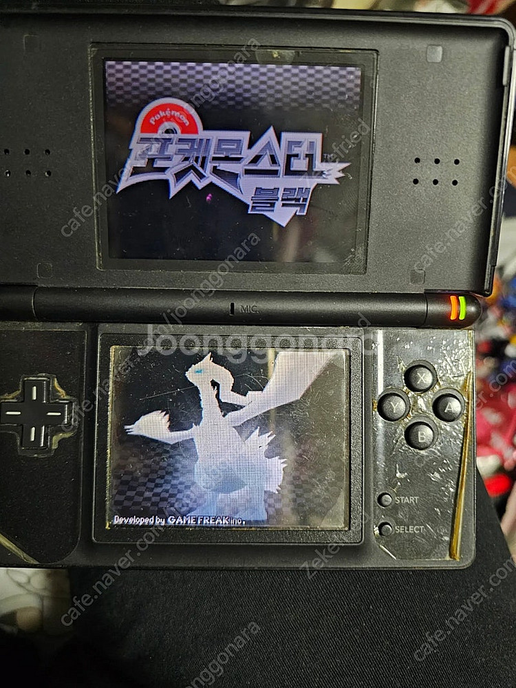 닌텐도 ds lite 본체랑 칩 팝니다.--3