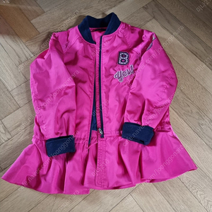 베네통145 봄자켓