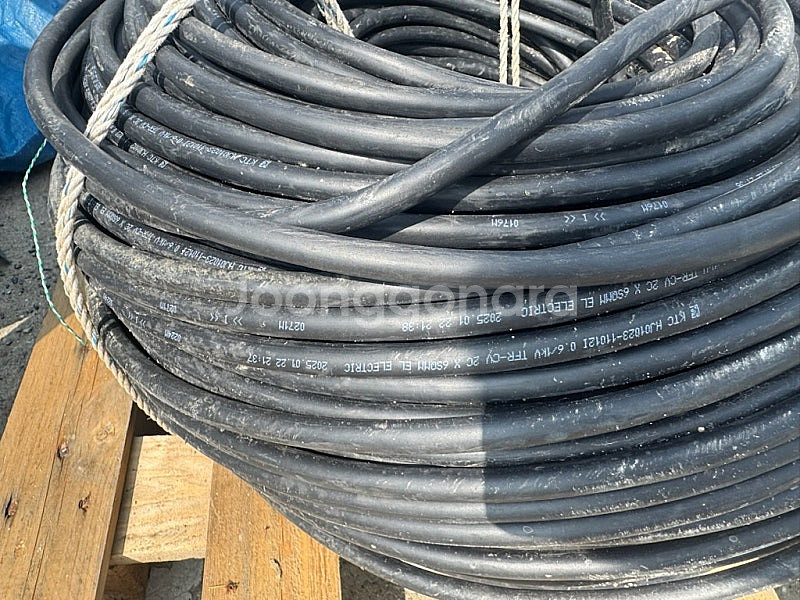 전선 CV 6SQ 2C 300M 저렴하게 판매합니다.--0