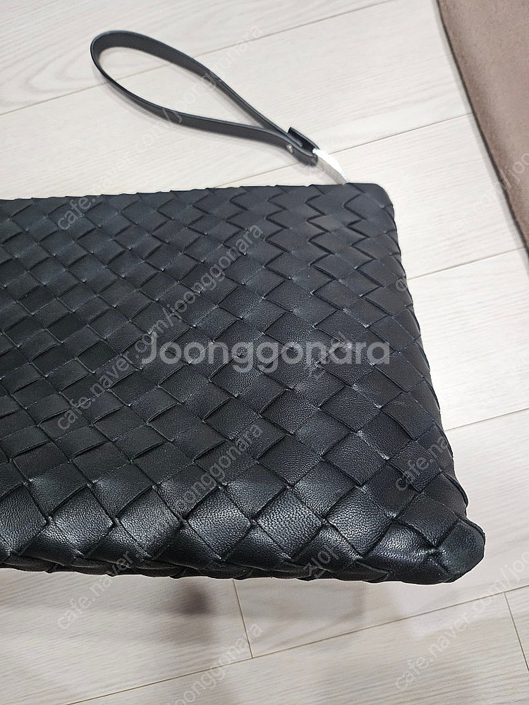 [중고 판매]21SS 보테가베네타 인트레치아토 스트랩 ...--8