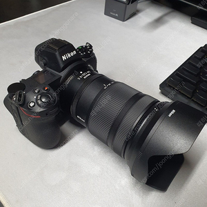 [서울-가격조정]니콘 Z6+Z24-120 F4 일괄판매