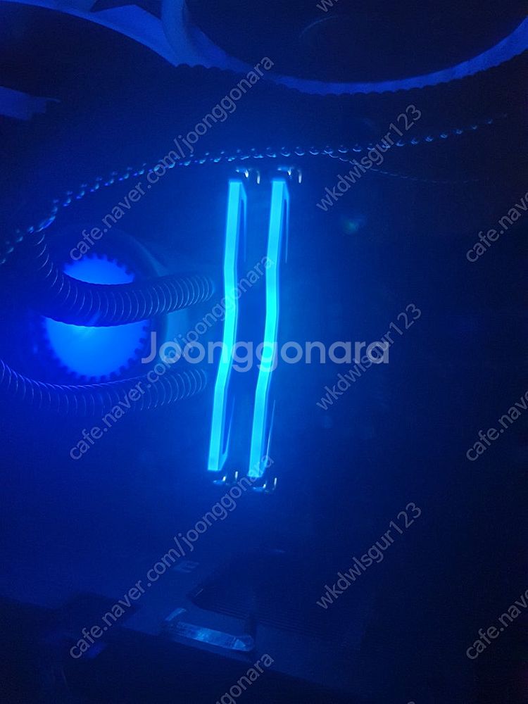 geil 튜닝램 ddr4 (4gx2) + 삼성 ddr4...--1
