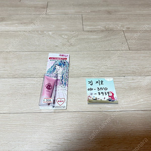 하츠네미쿠 립글로즈 (새제품/사용기간지남)