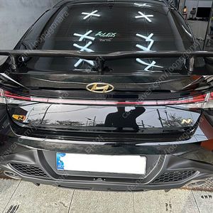 아반떼N 에이드로 V1스포일러 팝니다