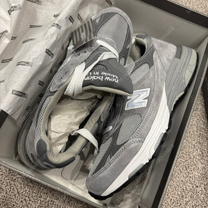 뉴발란스 mr993gl 그레이 285사이즈 새상품
