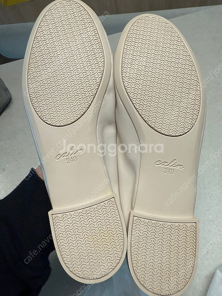 꺌랑 발레리나ver.2 연베이지 240 새상품--3