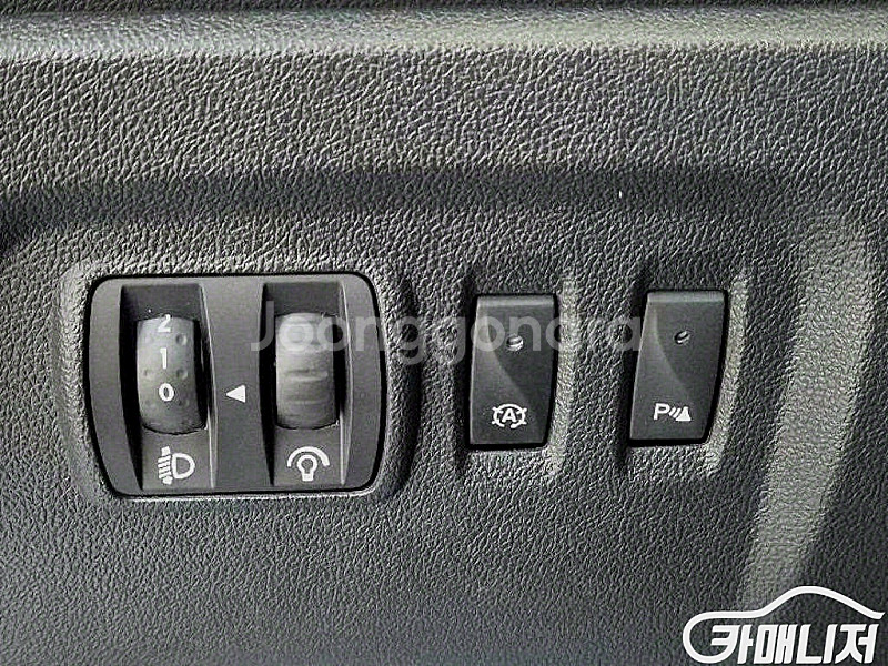 [르노코리아(삼성)]QM3 디젤 1.5 RE 시그니처 에투왈 화이트 (5인승) 2017 년 중고차☆신뢰☆믿음☆정직☆...--8