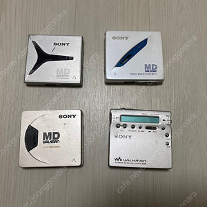 MD 플레이어 워크맨 정크 팝니다. 소니 SONY MZ R900 E70 E55 E90 엠디플레이어 정크 팝니다. 모두 전원 작동 /