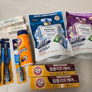 유한건강생활 선물세트_ 칫솔, 세탁세제, 치약 등
